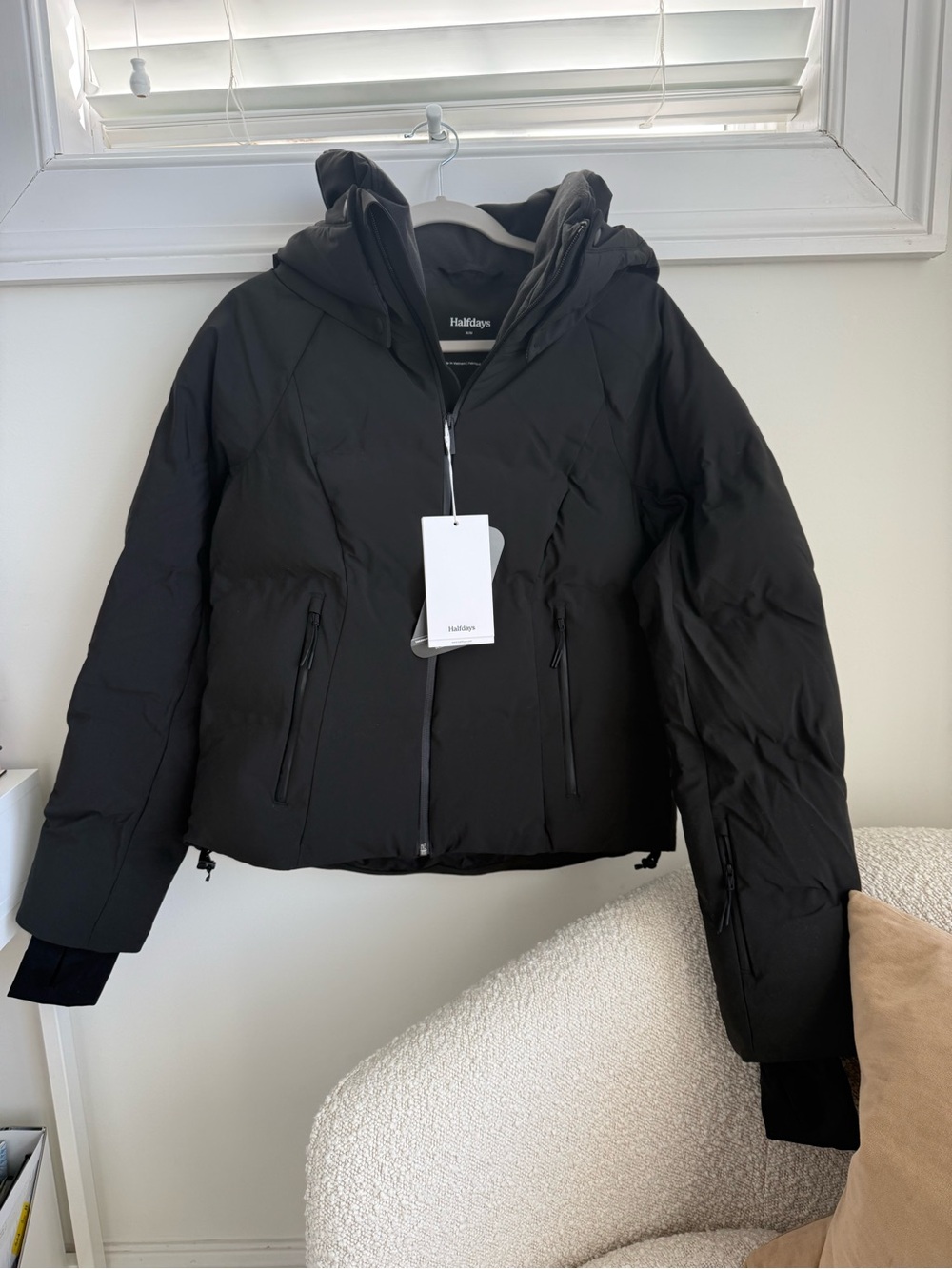 Halfdays Georgie Puffer NWT Medium Women's Black Ski Jacket *** SUMMER SALE****